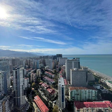 Orbi Сity Sunny Apartments High Floor Batumi Exteriér fotografie