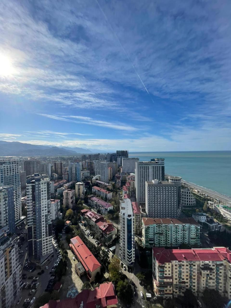 Orbi Сity Sunny Apartments High Floor Batumi Exteriér fotografie